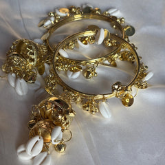Red Glass Bangles Cowrie Shell Jhumka Kada Kashmiri Churiyan Wedding Set - 18